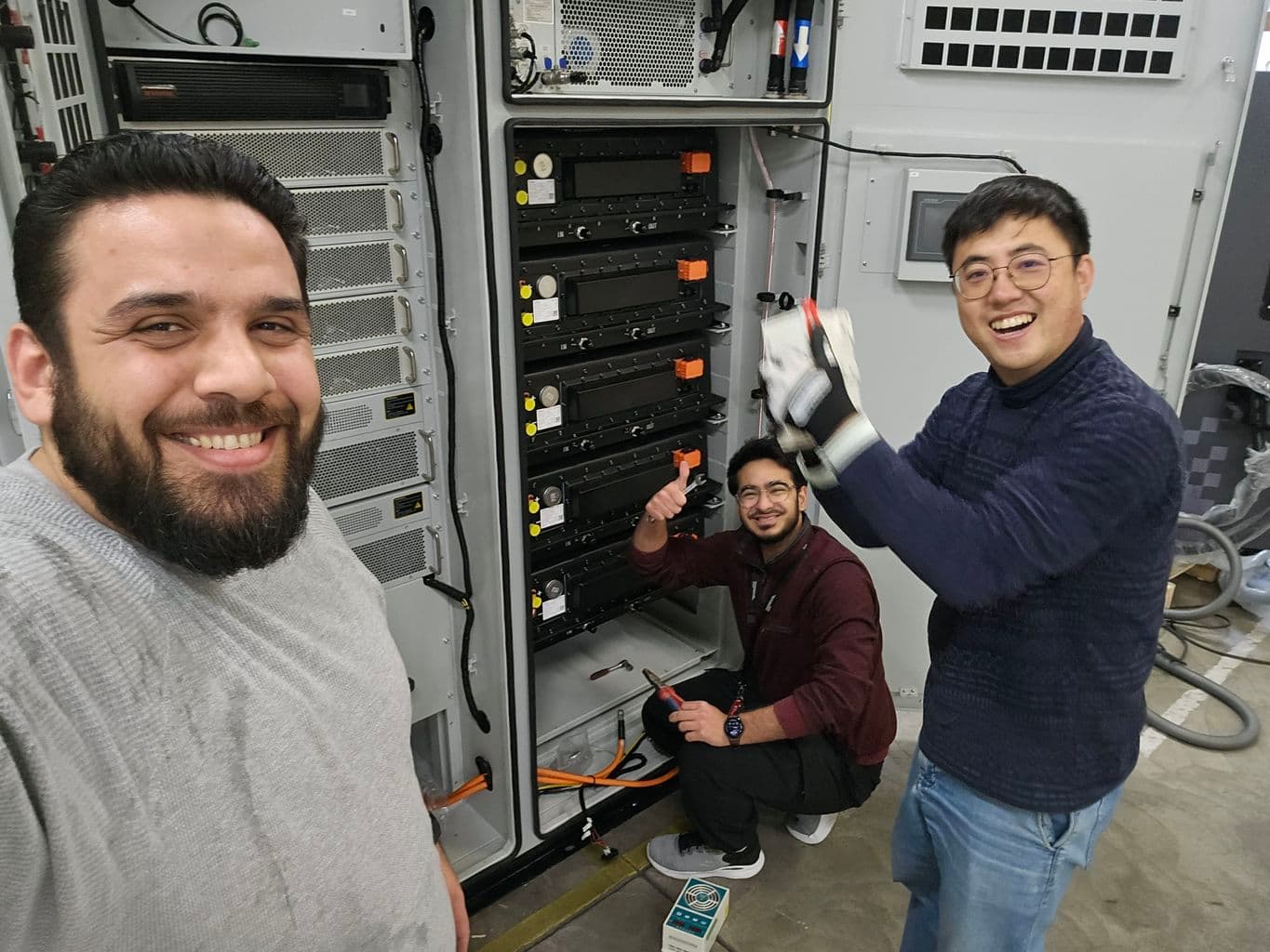 Eng2Move Delivers First In-Grid Microgrid Solution to Industry User in Germany - Image 1