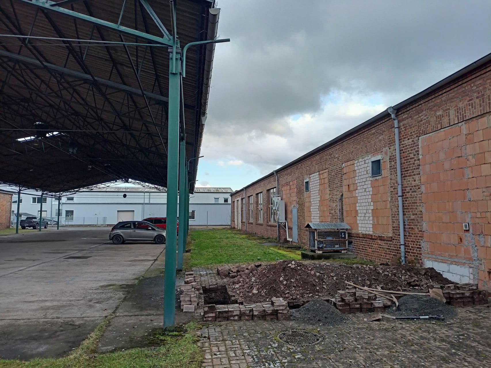 Eng2Move Delivers First In-Grid Microgrid Solution to Industry User in Germany - Image 3